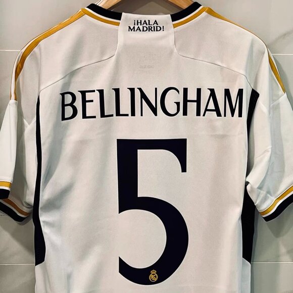 Real Madrid Jersey - Picture 1 of 6